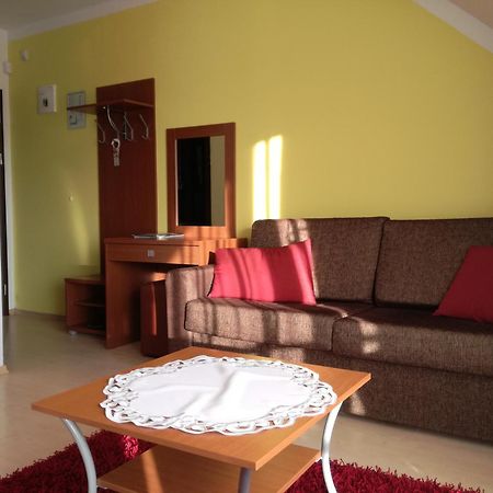 Luxury Apartment Bešeňová エクステリア 写真